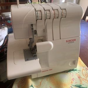 Singer serger